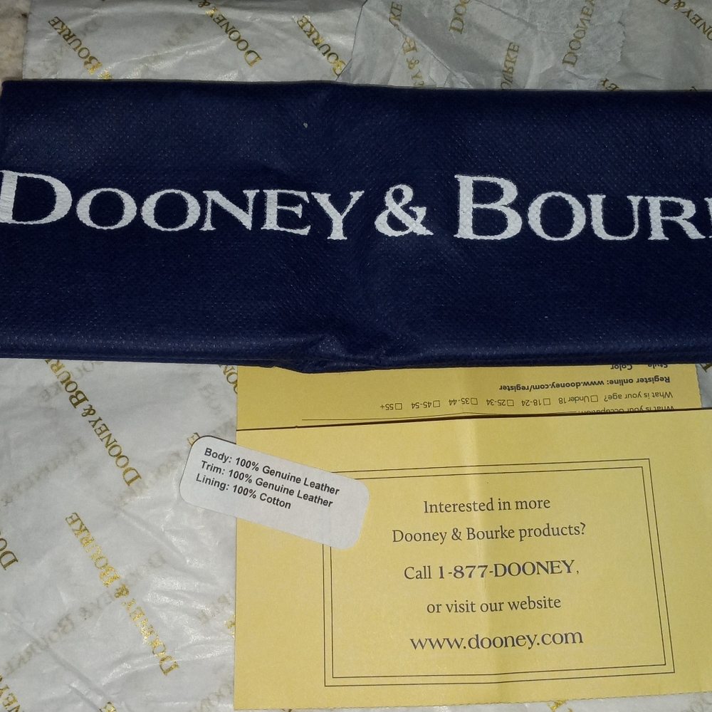 NWT Dooney & Bourke Small Zipper Pocket Leather Sac in Chestnut. Brand New. - Picture 5 of 9